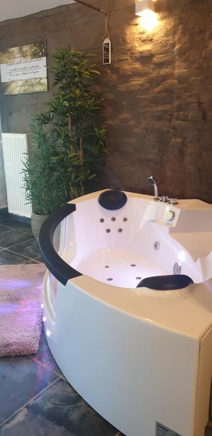Authentic Wellnesshoeve Hansbeke Kültér fotó