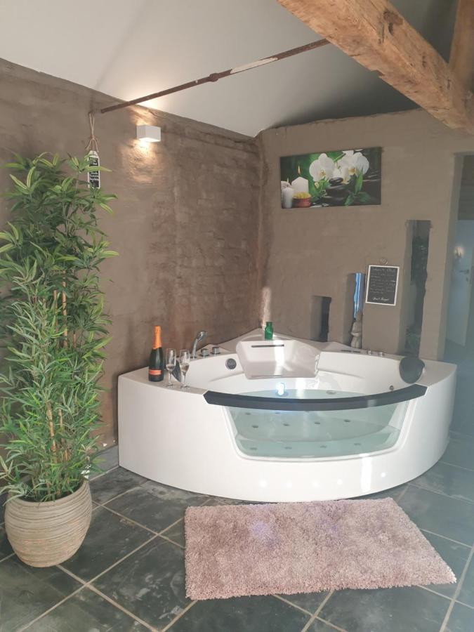 Authentic Wellnesshoeve Hansbeke Kültér fotó